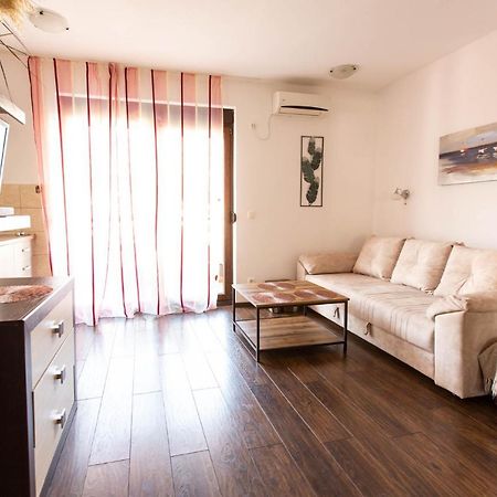 Apartment lora Budva Exterior foto